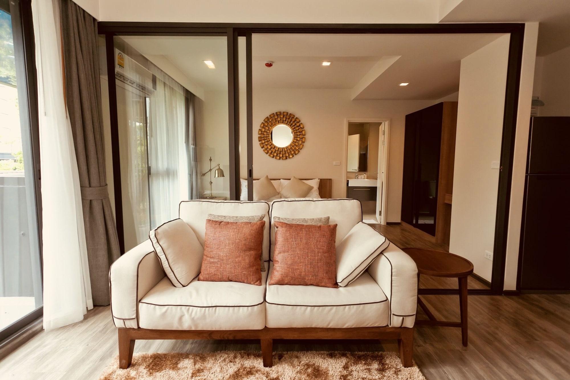 The Deck Condo Patong By Vip エクステリア 写真