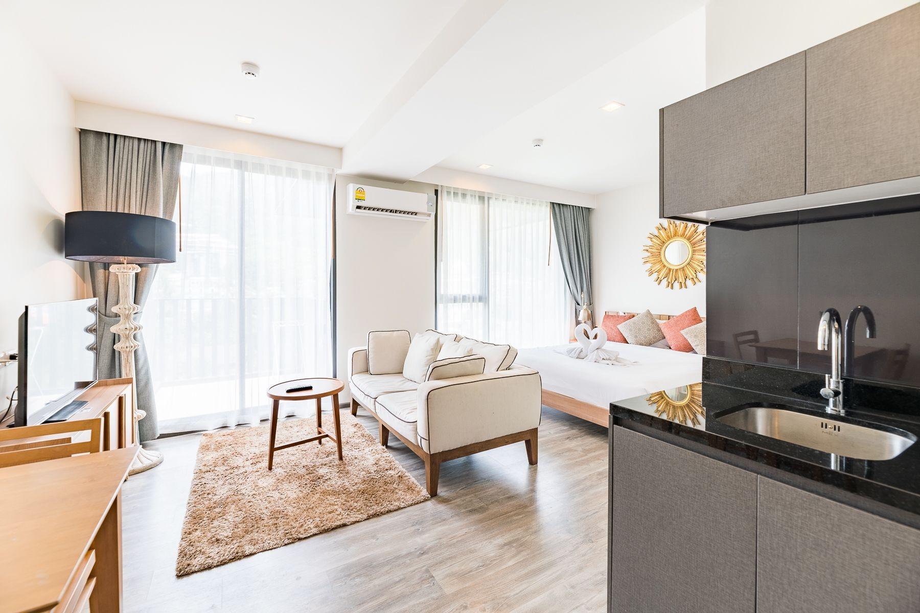 The Deck Condo Patong By Vip エクステリア 写真