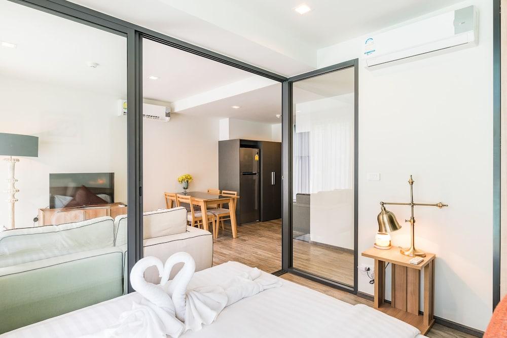 The Deck Condo Patong By Vip エクステリア 写真