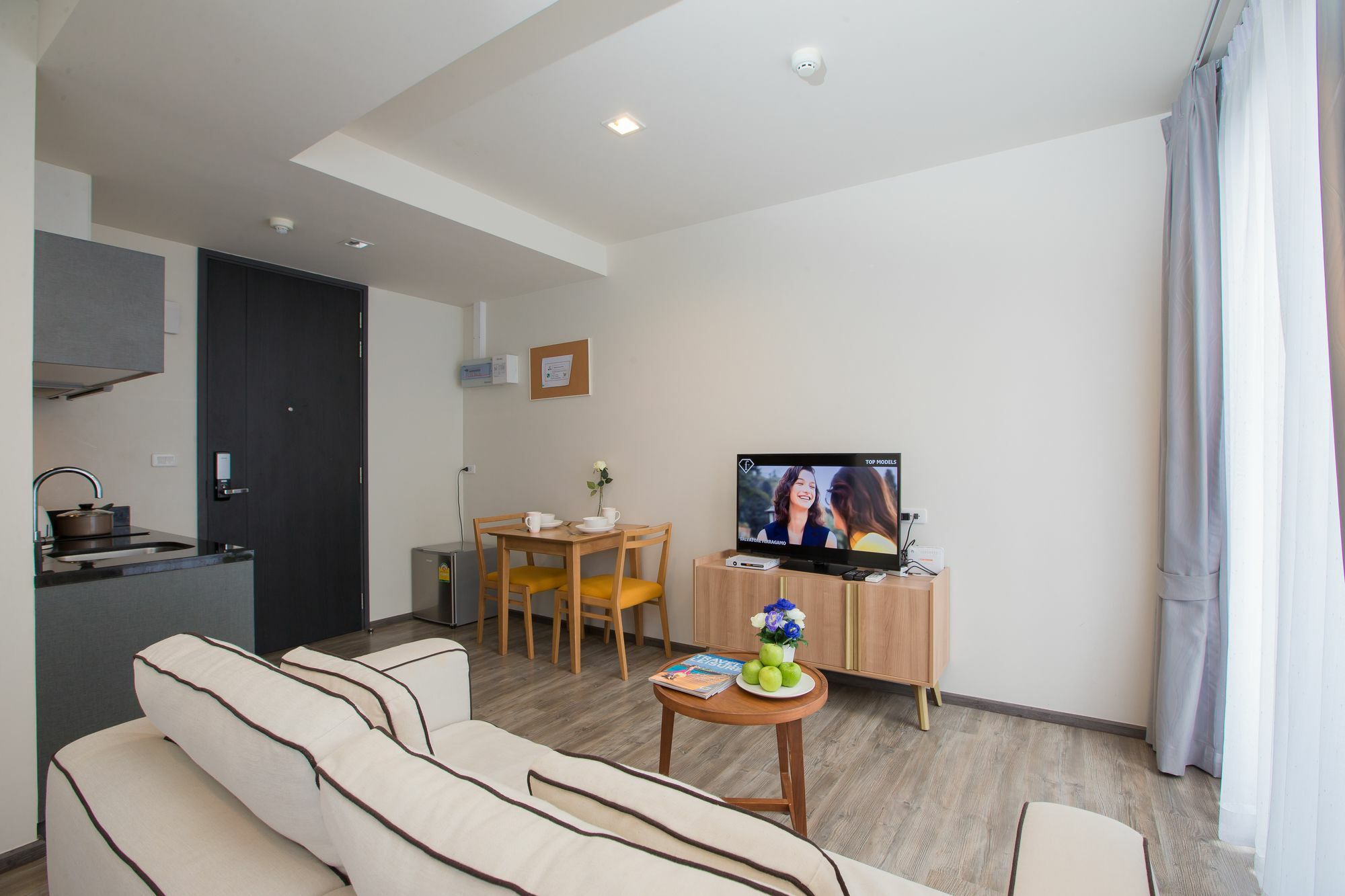 The Deck Condo Patong By Vip エクステリア 写真