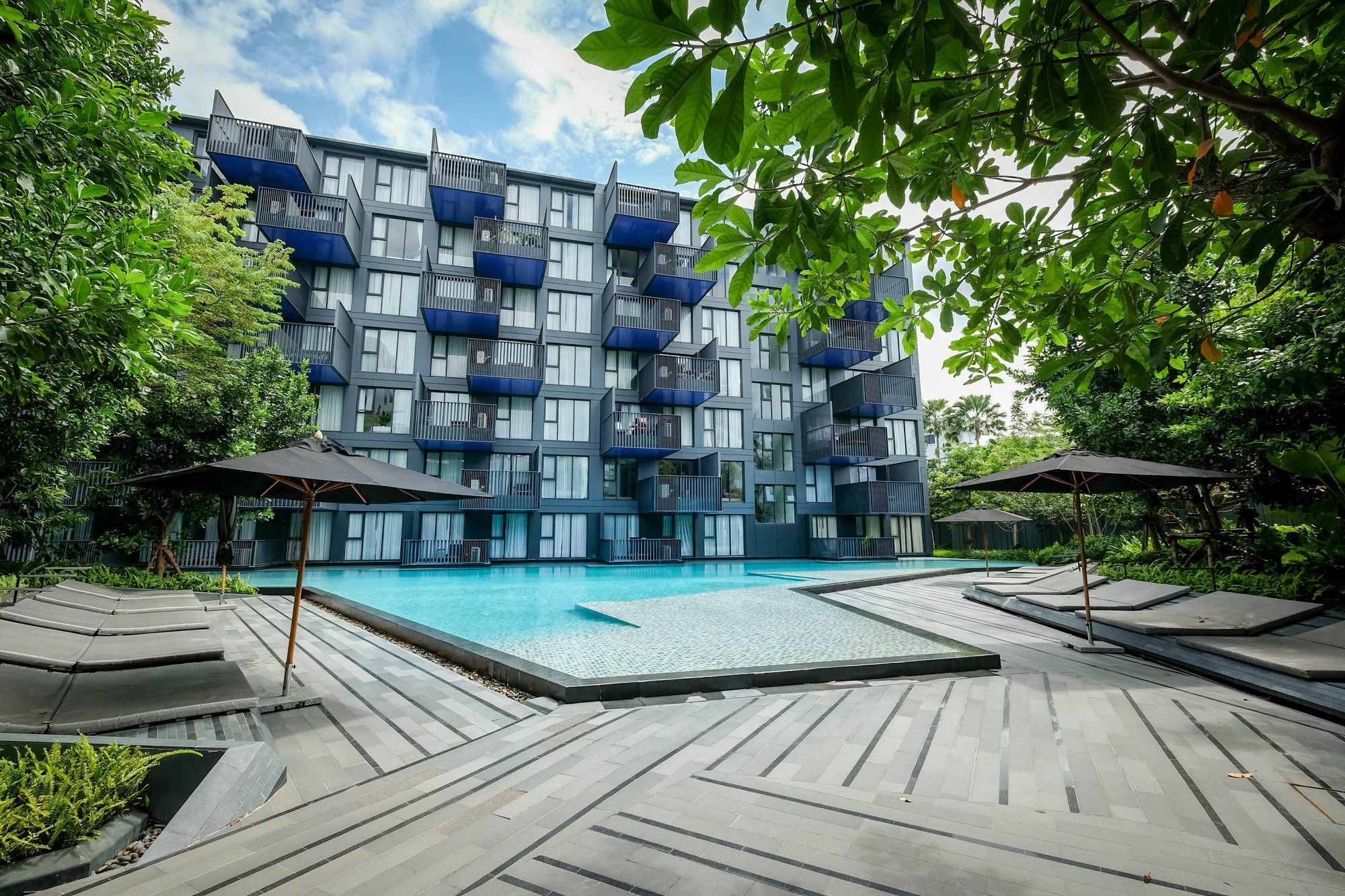 The Deck Condo Patong By Vip エクステリア 写真